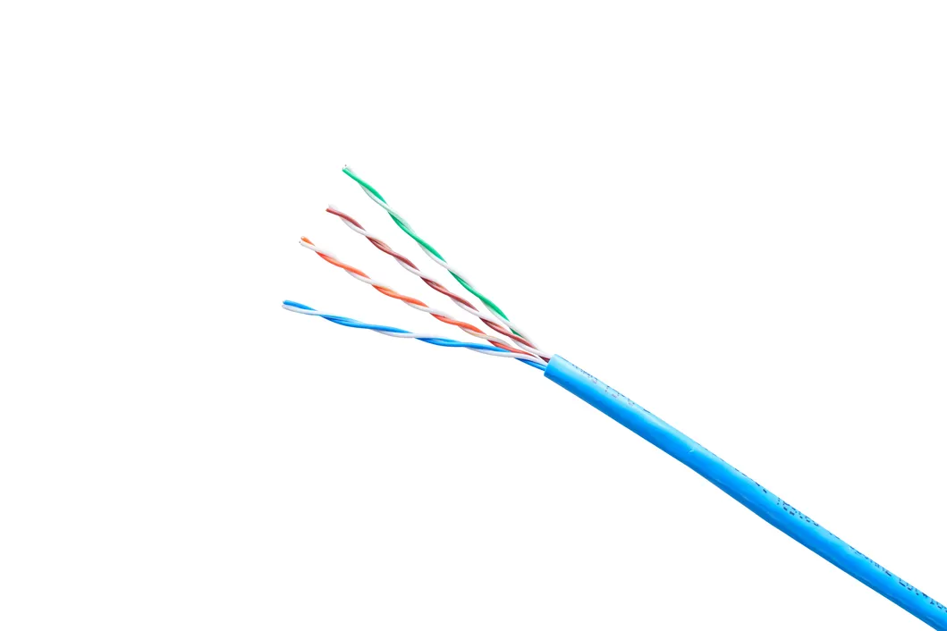 Competitive Price UTP/FTP/SFTP Cat5e Ethernet Networking LAN Cable ETL/UL/Cmx/Cm/Cmr Approved